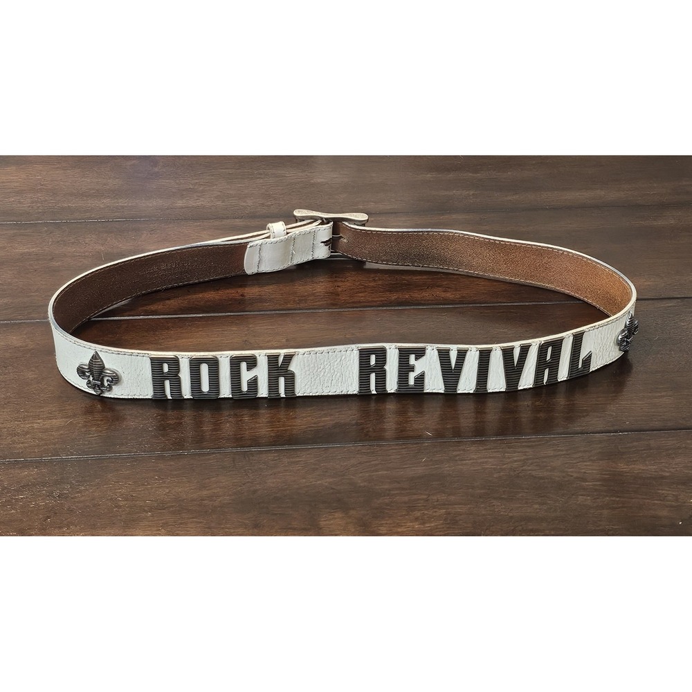 Rock Revival Belt Men 44 White Distressed Leather Fleur de Lis Silver Buckle Y2K - Picture 3 of 4